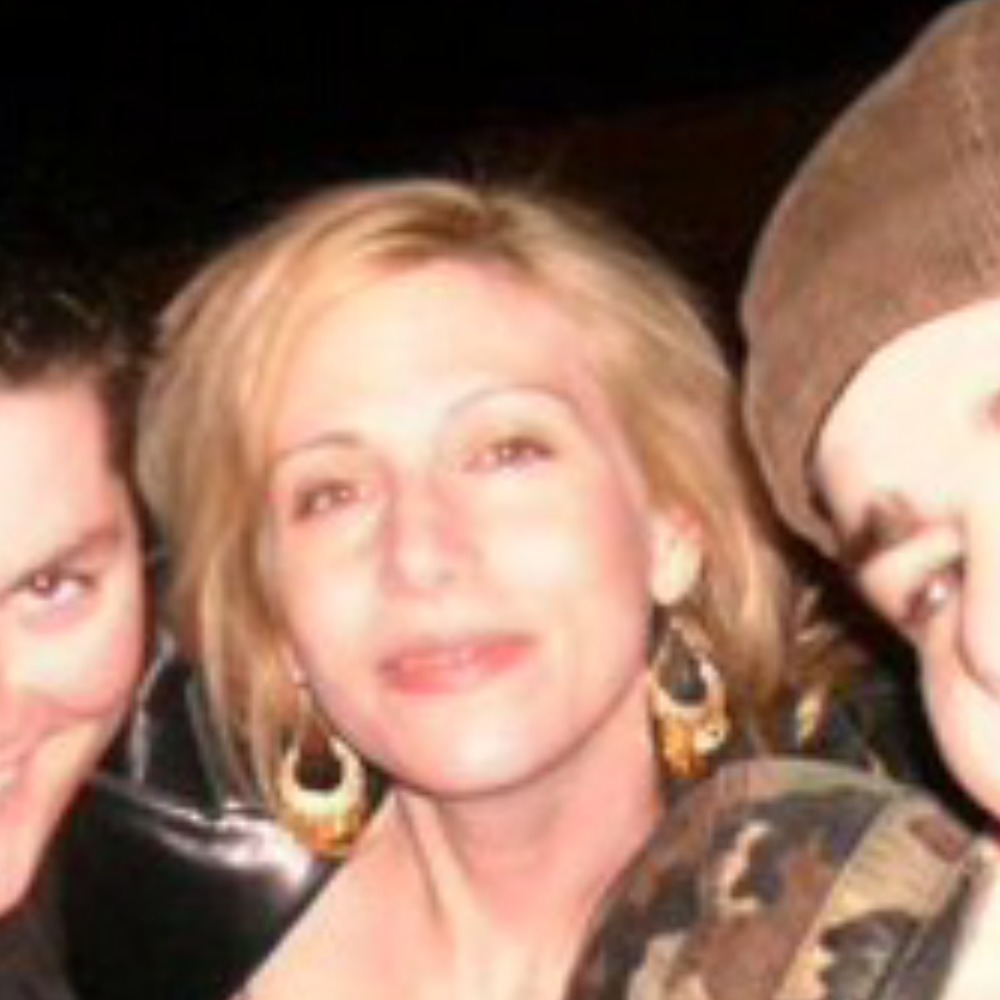 Meet your Posher, Simone